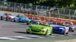 MAZDA MX5 SUPERCUP SNETTERTON 2017